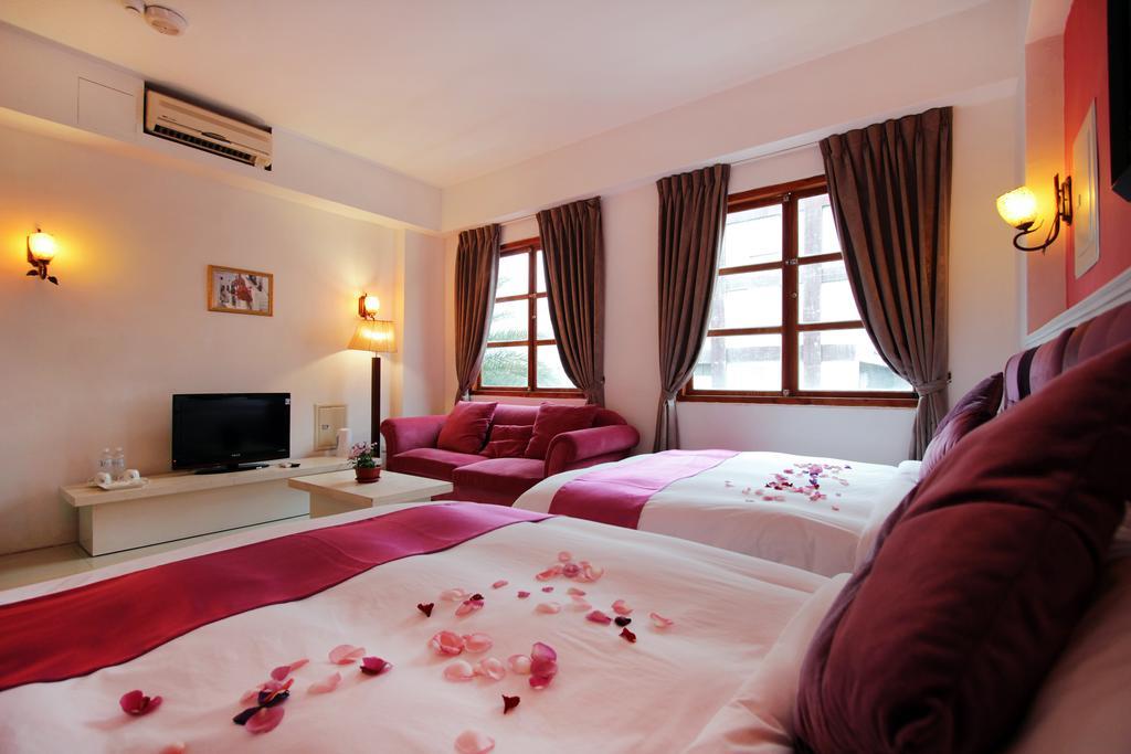 Rainbowtown Hotel Hualien City Exterior photo